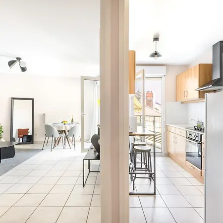Apartamento Bngo L Le Cocon Paisible Partdieu L Terrasse, 4p, 1ch, Proche Gare Partdieu Lyon